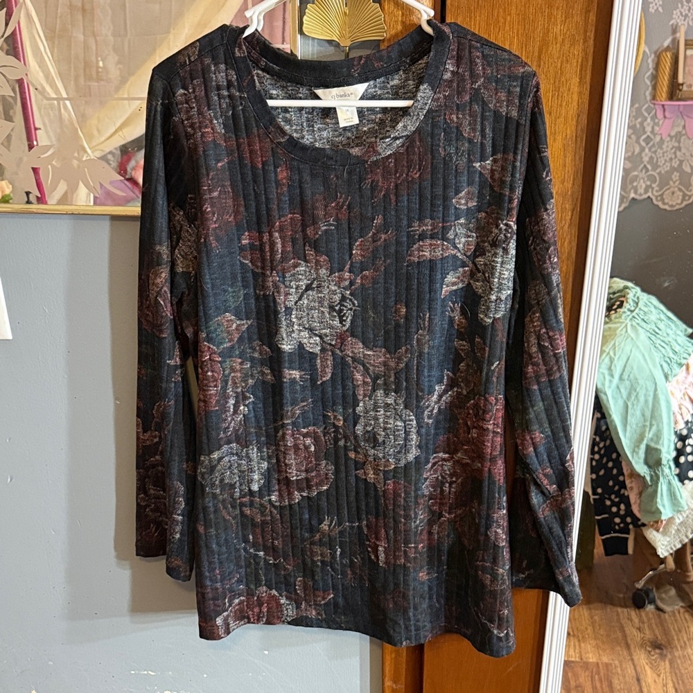 CJ Banks Black Floral Ribbed Long-Sleeve Scoop Neck Top